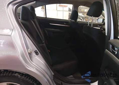 2014 Subaru Legacy 2.5I z USA, uszkodzony, nr VIN 4S3BMCA64E3020436